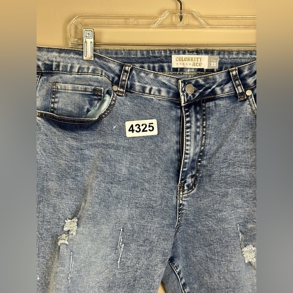 Celebrity ace 22 19” waist 11-1/2 rise 28-1/2 inseam denim jeans raw hem preowne - Picture 4 of 8